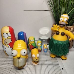 Simpsons Nesting Dolls and Hula Homer Action Figure Set